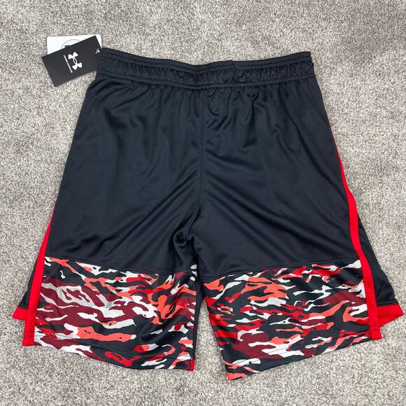 New- Adorable Boys Under Armour Shirt and Shorts Youth Large - Picture 7 of 12